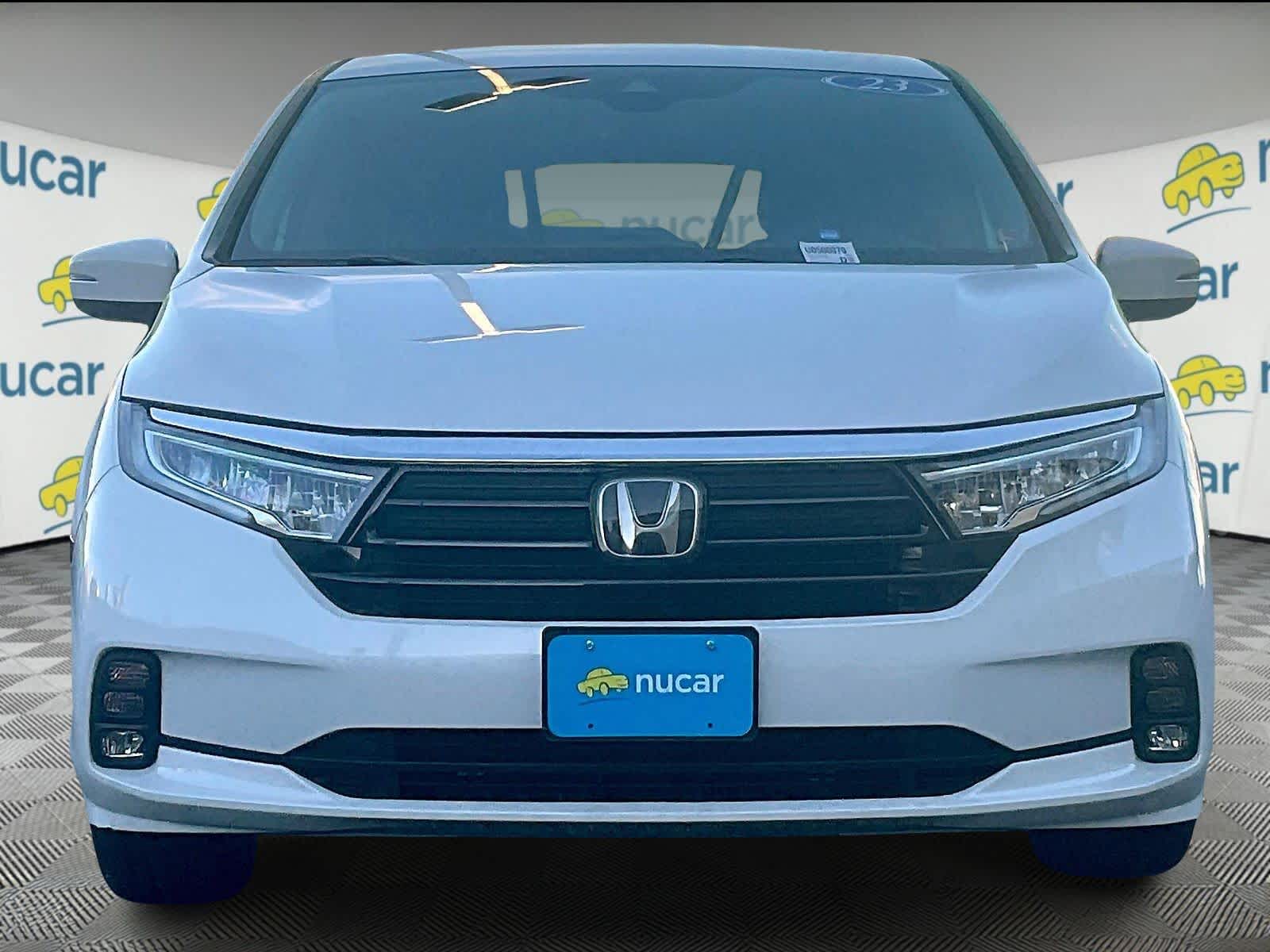 2023 Honda Odyssey EX-L photo 2
