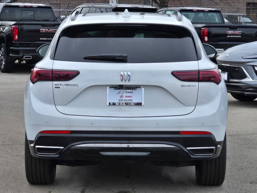 2025 Buick Envision Sport Touring photo 11