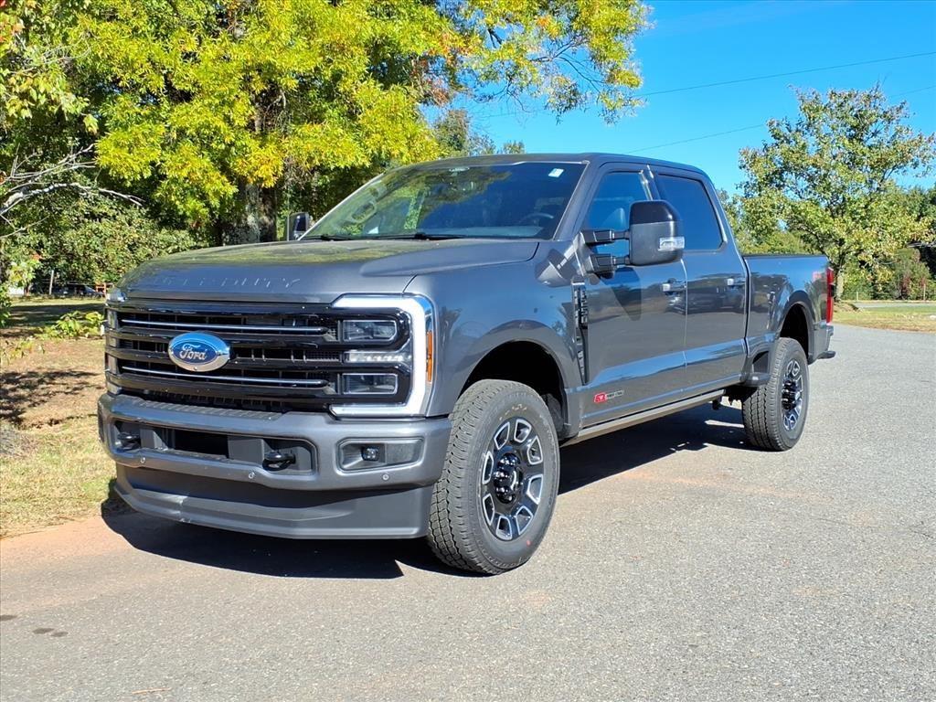 2026 Ford F-250 Super Duty Platinum's photo