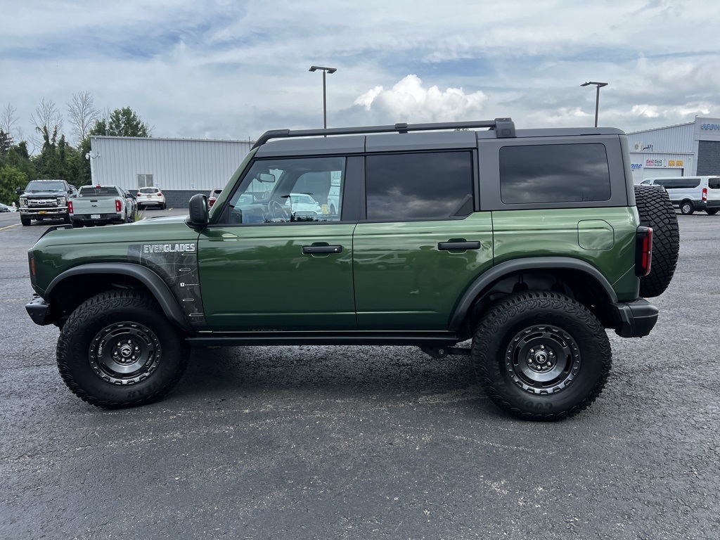 2024 Ford Bronco Everglades photo 13
