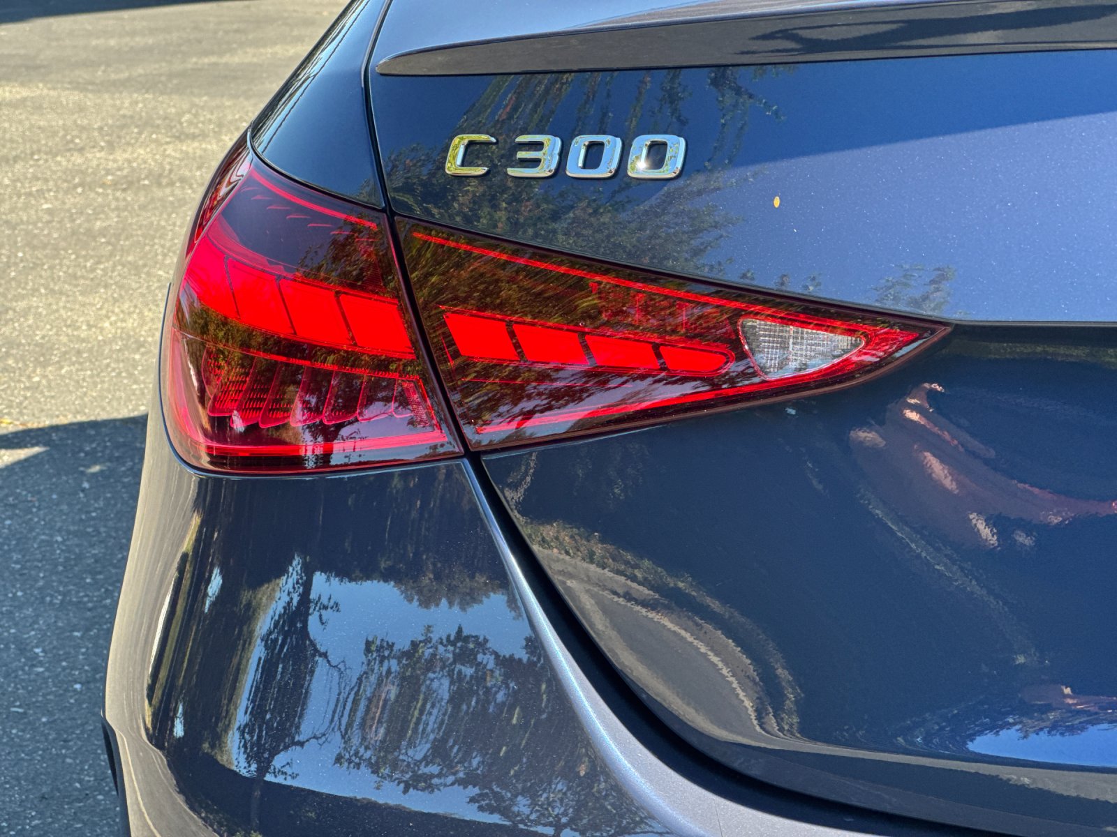 2025 Mercedes Benz C 300 photo 32