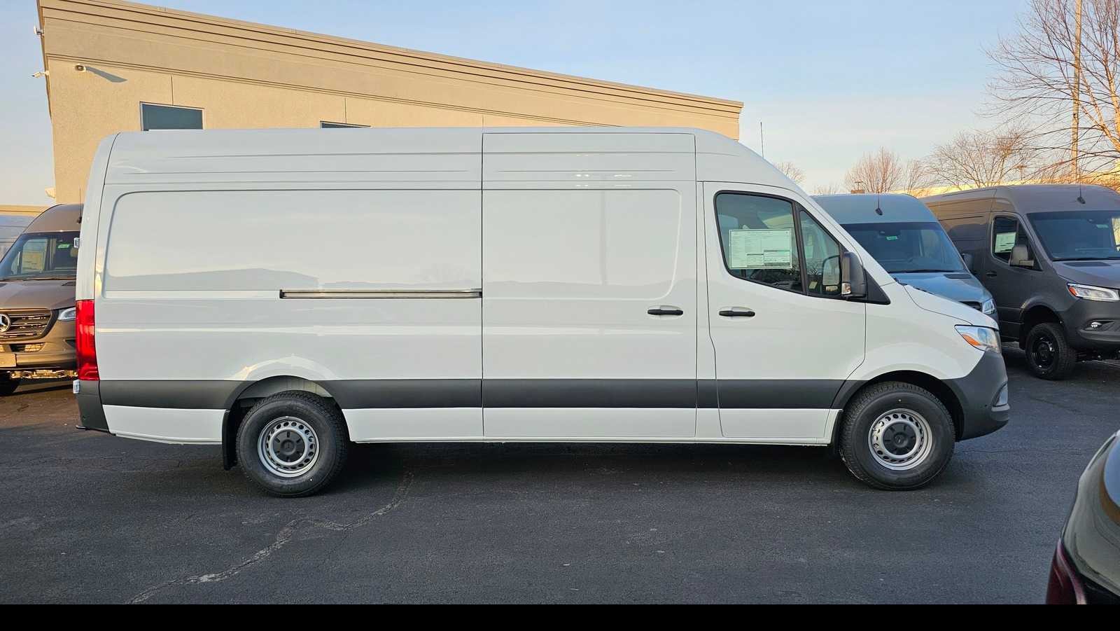 Pre-Owned 2024 Mercedes-Benz Sprinter