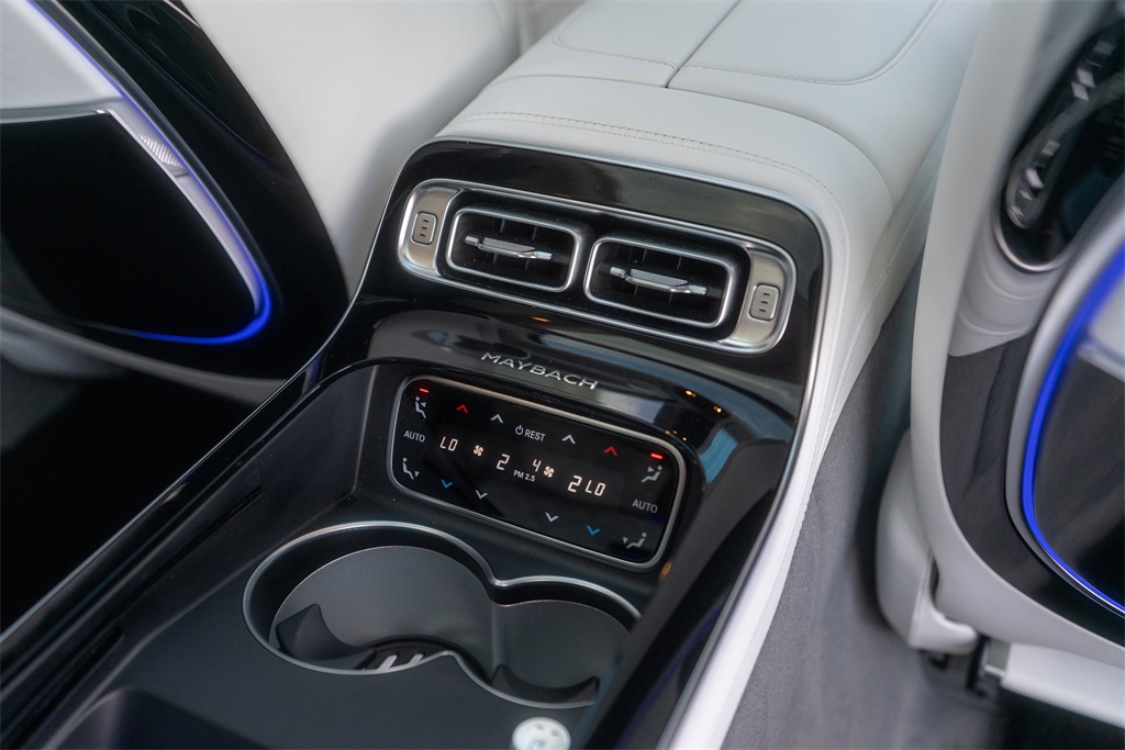 2024 Mercedes Benz S Maybach 680 4MATIC photo 41