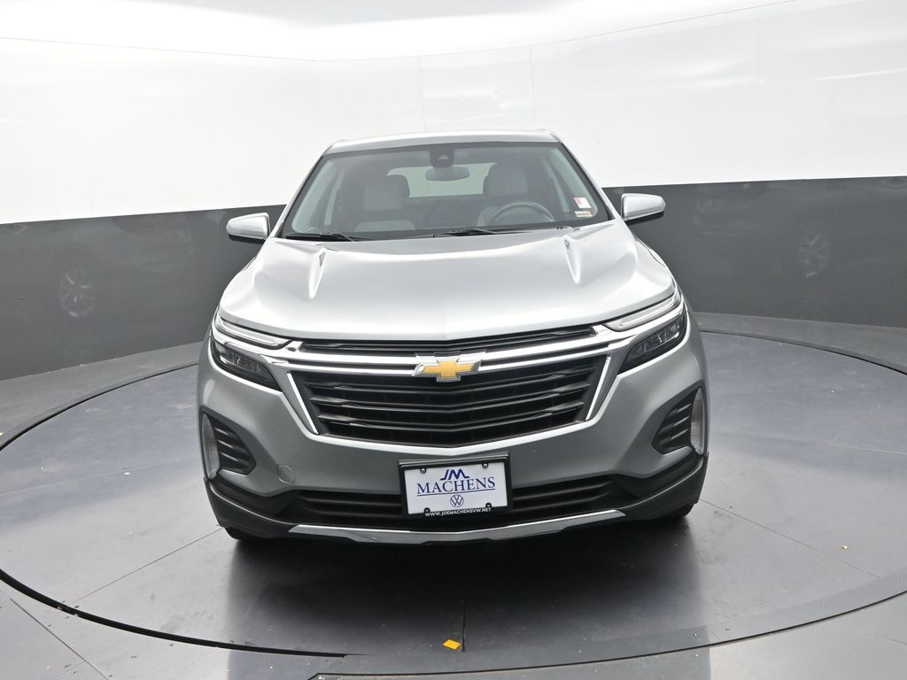 2023 Chevrolet Equinox LT photo 2