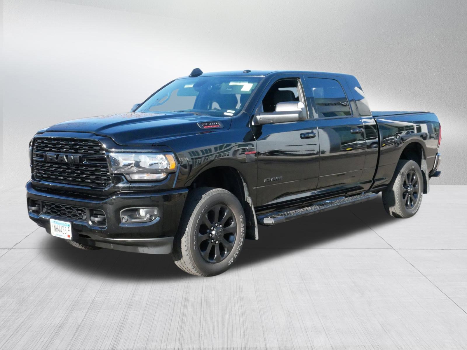 2022 Ram 3500 Big Horn Lone Star photo 3