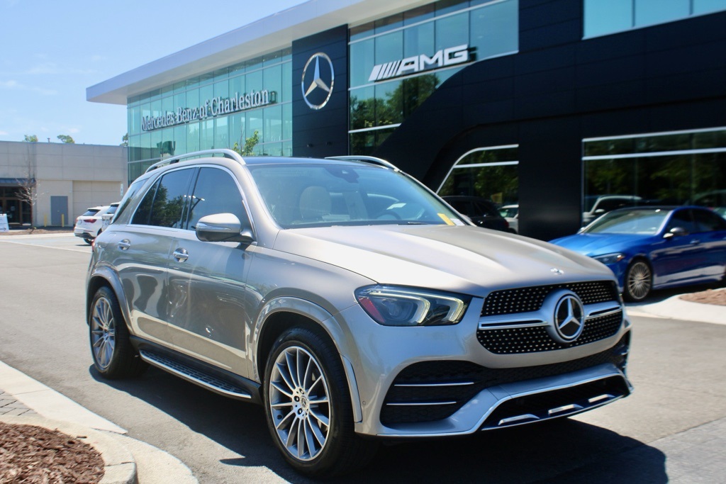 2022 Mercedes Benz GLE 350 4MATIC photo 3