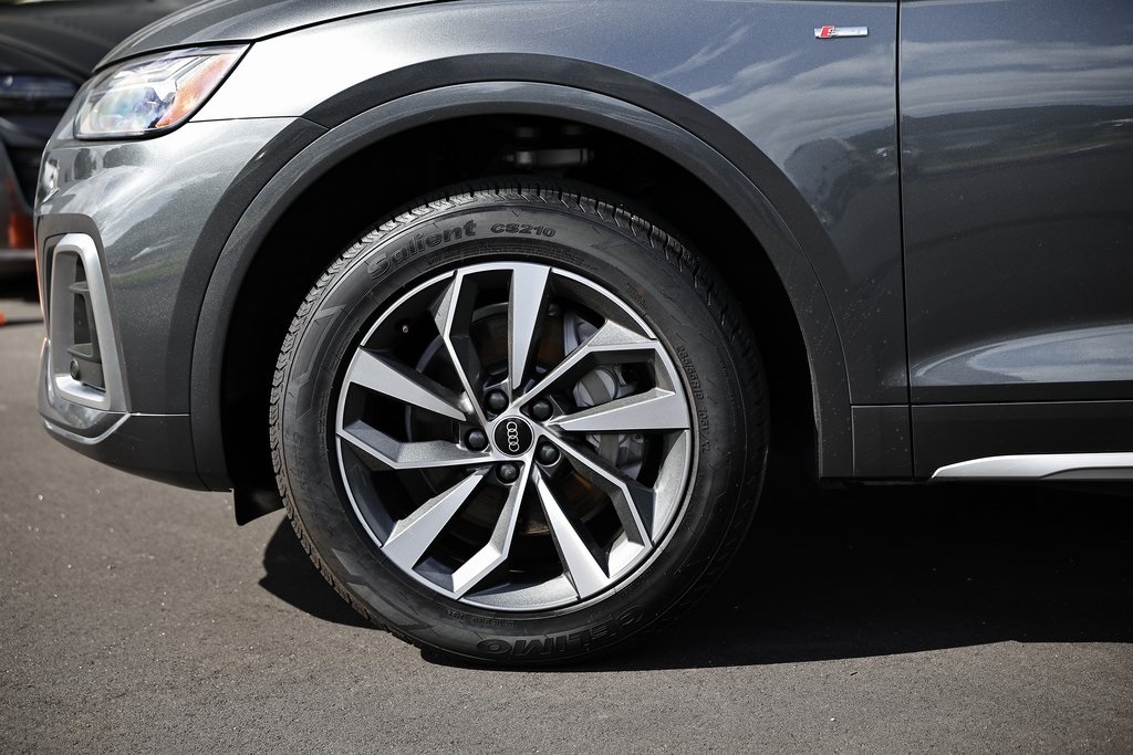 2024 Audi Q5 45 S line Premium Plus photo 3