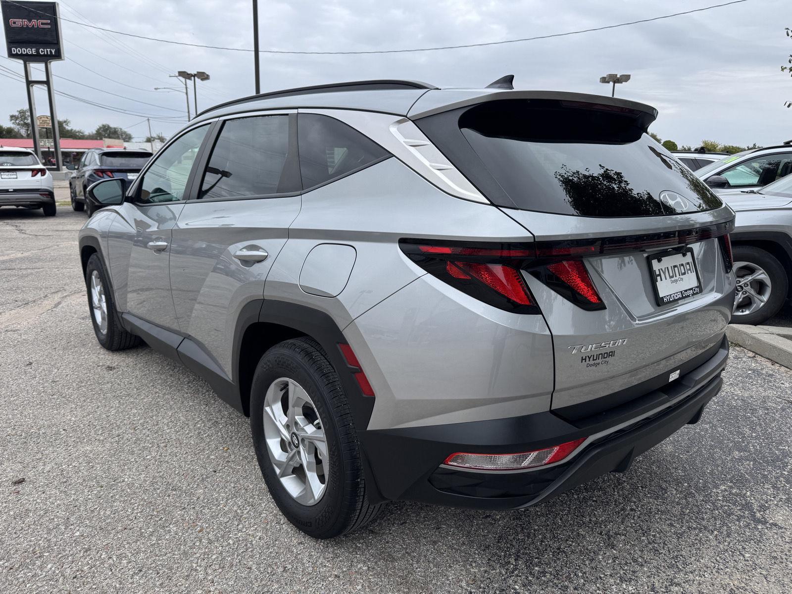 2024 Hyundai Tucson SEL photo 3