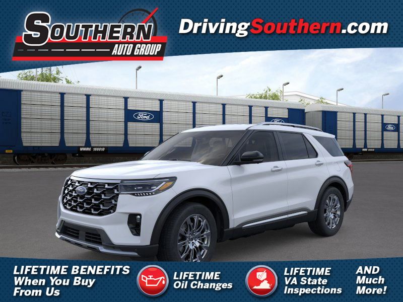 2026 Ford Explorer Platinum's photo