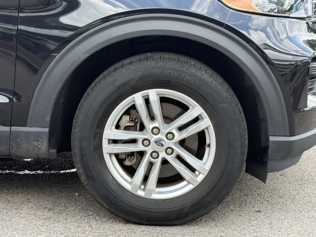 2022 Ford Explorer XLT photo 5