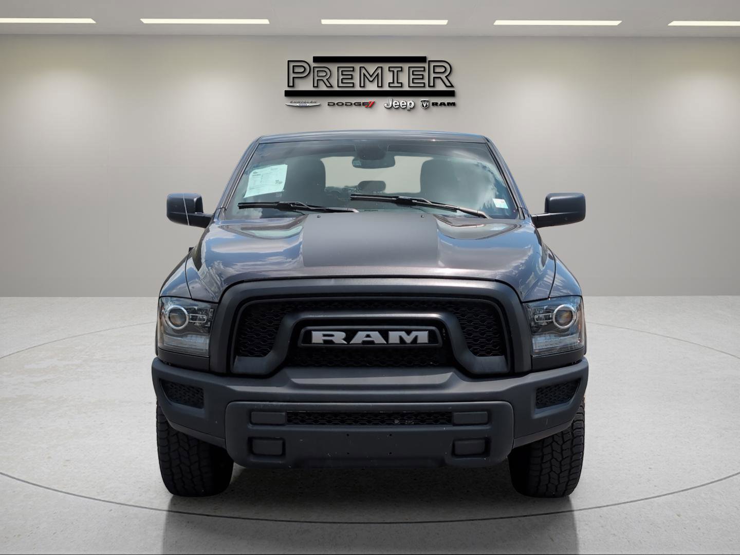 2023 Ram 1500 Classic Warlock photo 2