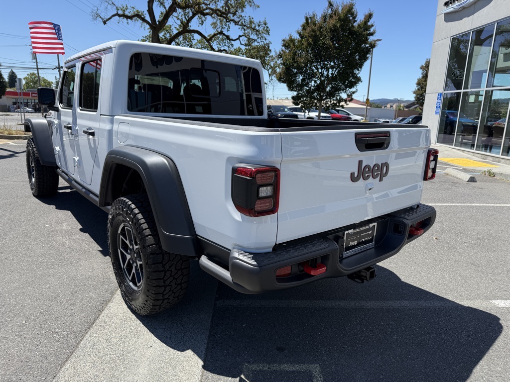 2025 Jeep Gladiator Rubicon photo 3