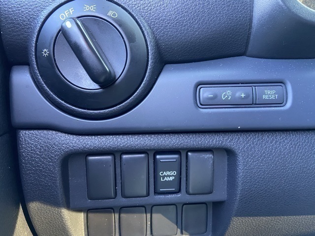 2017 Nissan Titan S photo 8