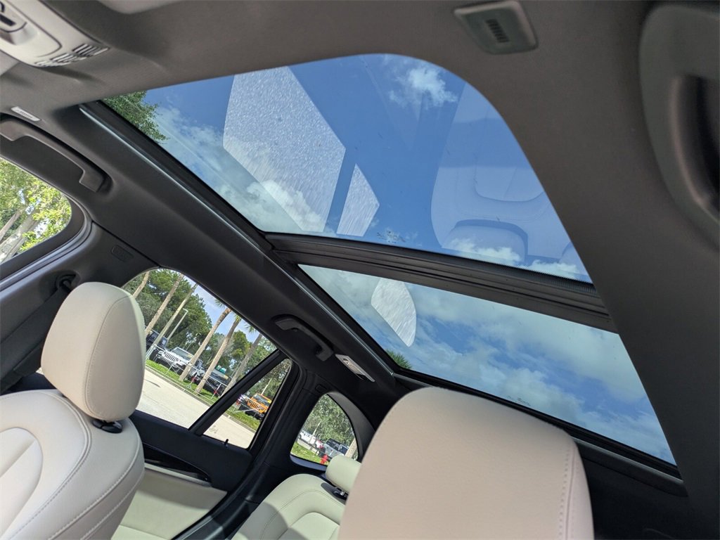 2021 Bmw X1 sDrive28i photo 12
