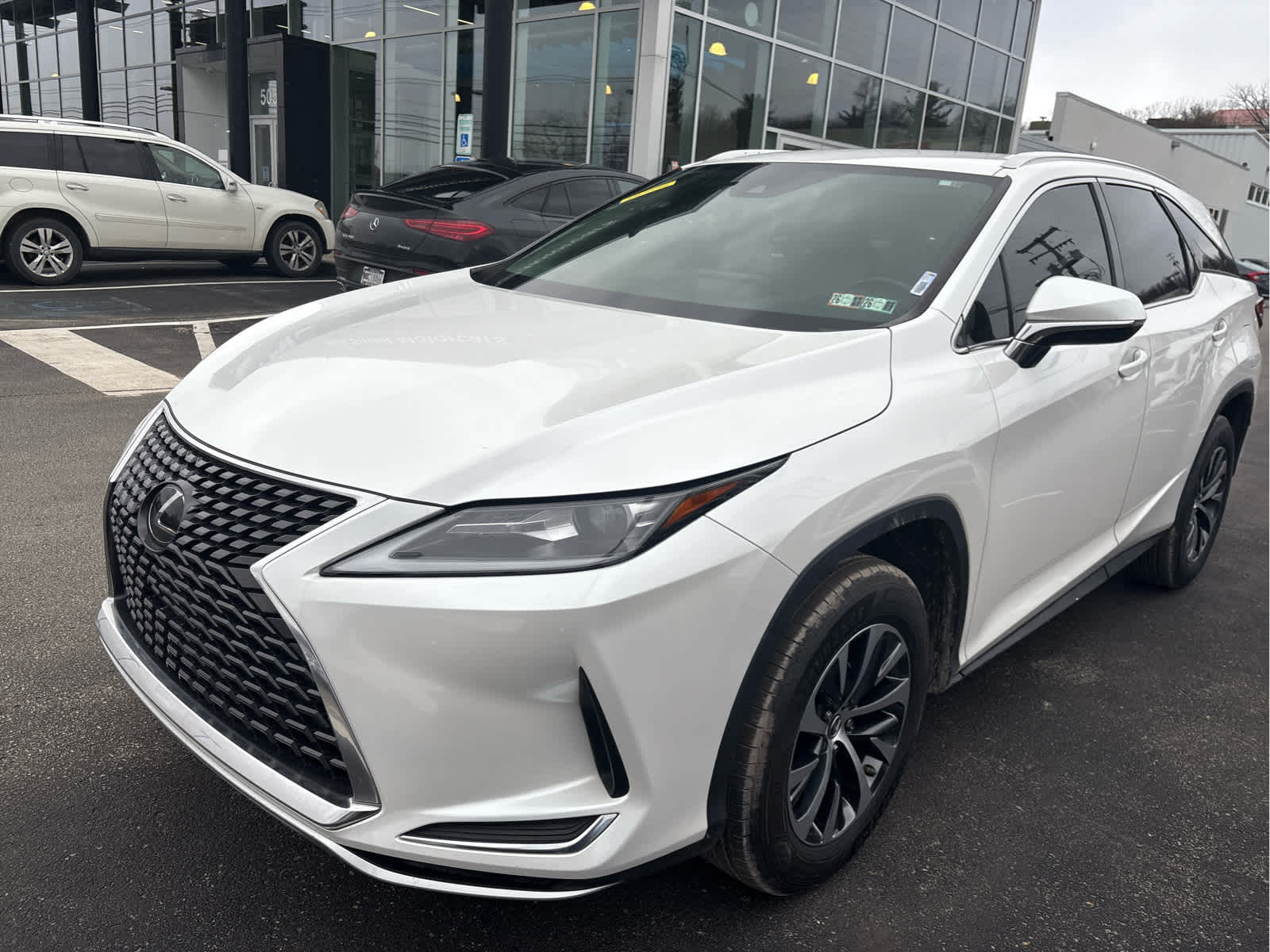 2022 Lexus RX 350's photo