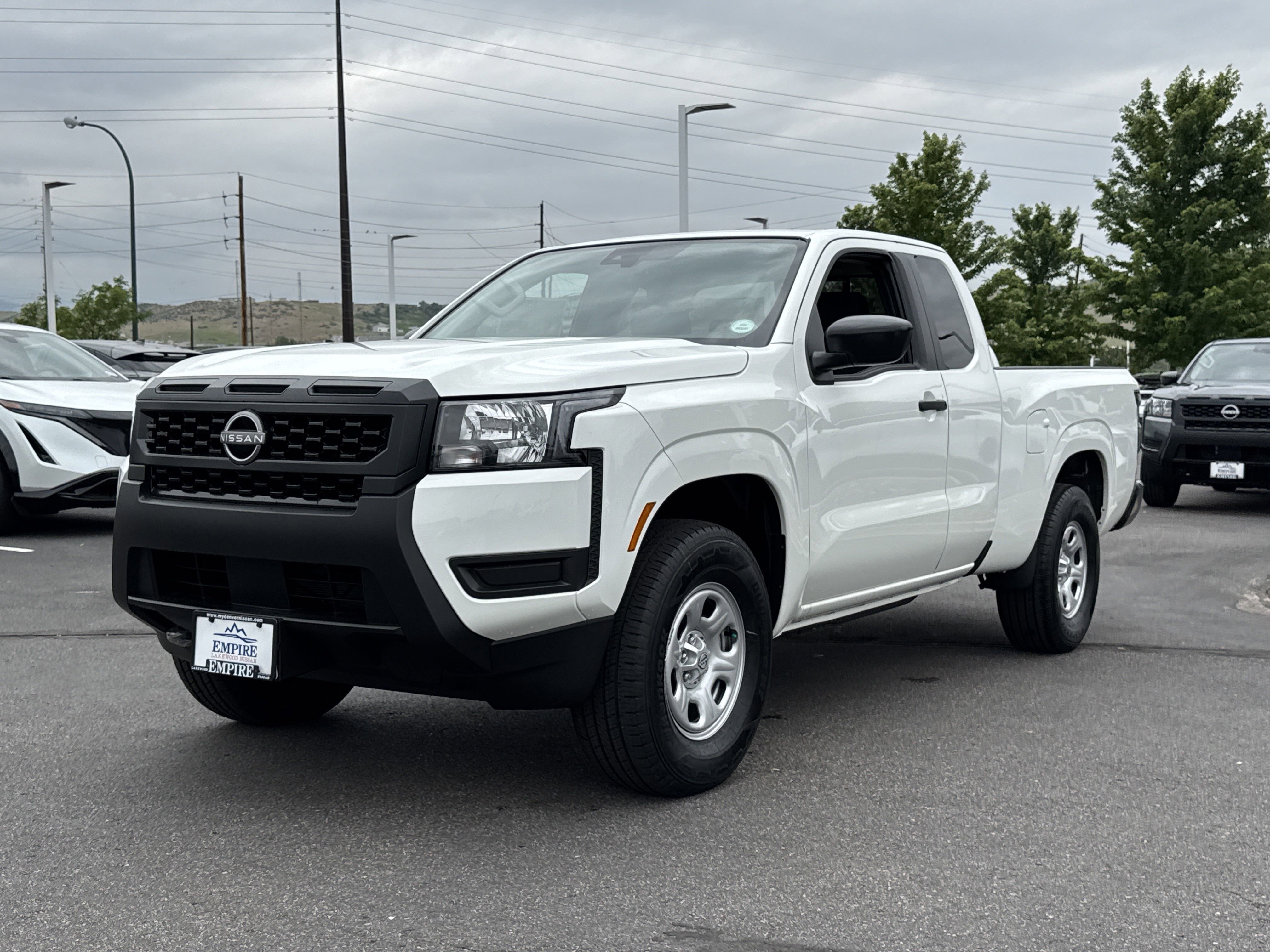 2025 Nissan Frontier S photo 3