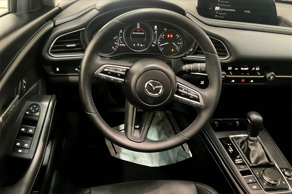 2022 Mazda CX-30 2.5 Select photo 3