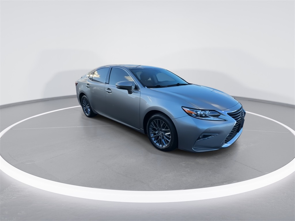 2018 Lexus ES 350 photo 2
