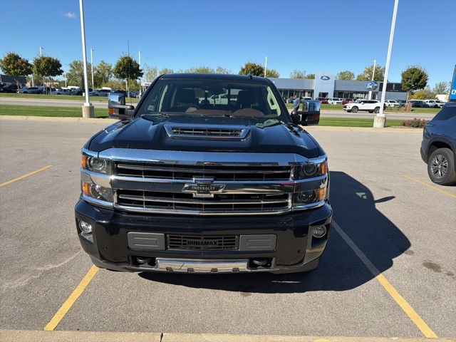 2018 Chevrolet Silverado 2500HD High Country photo 2