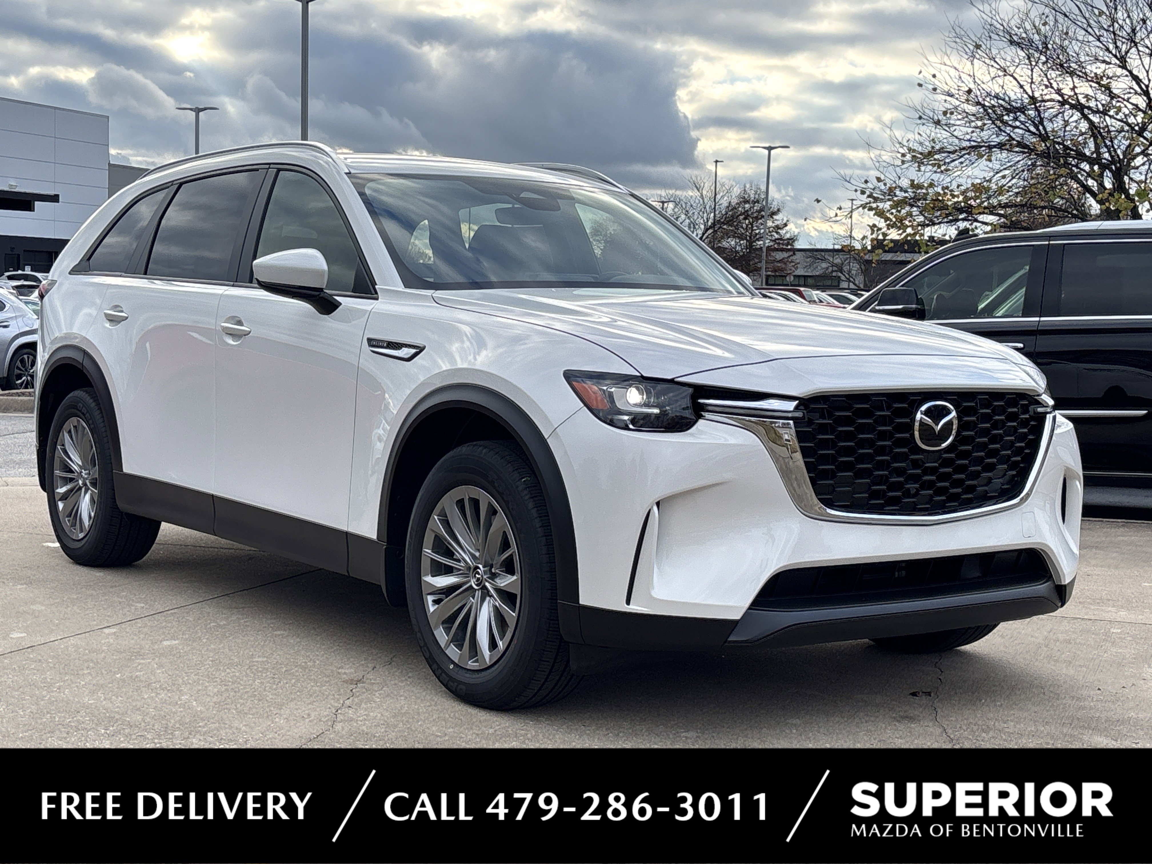 2026 Mazda CX-90 Select Package's photo