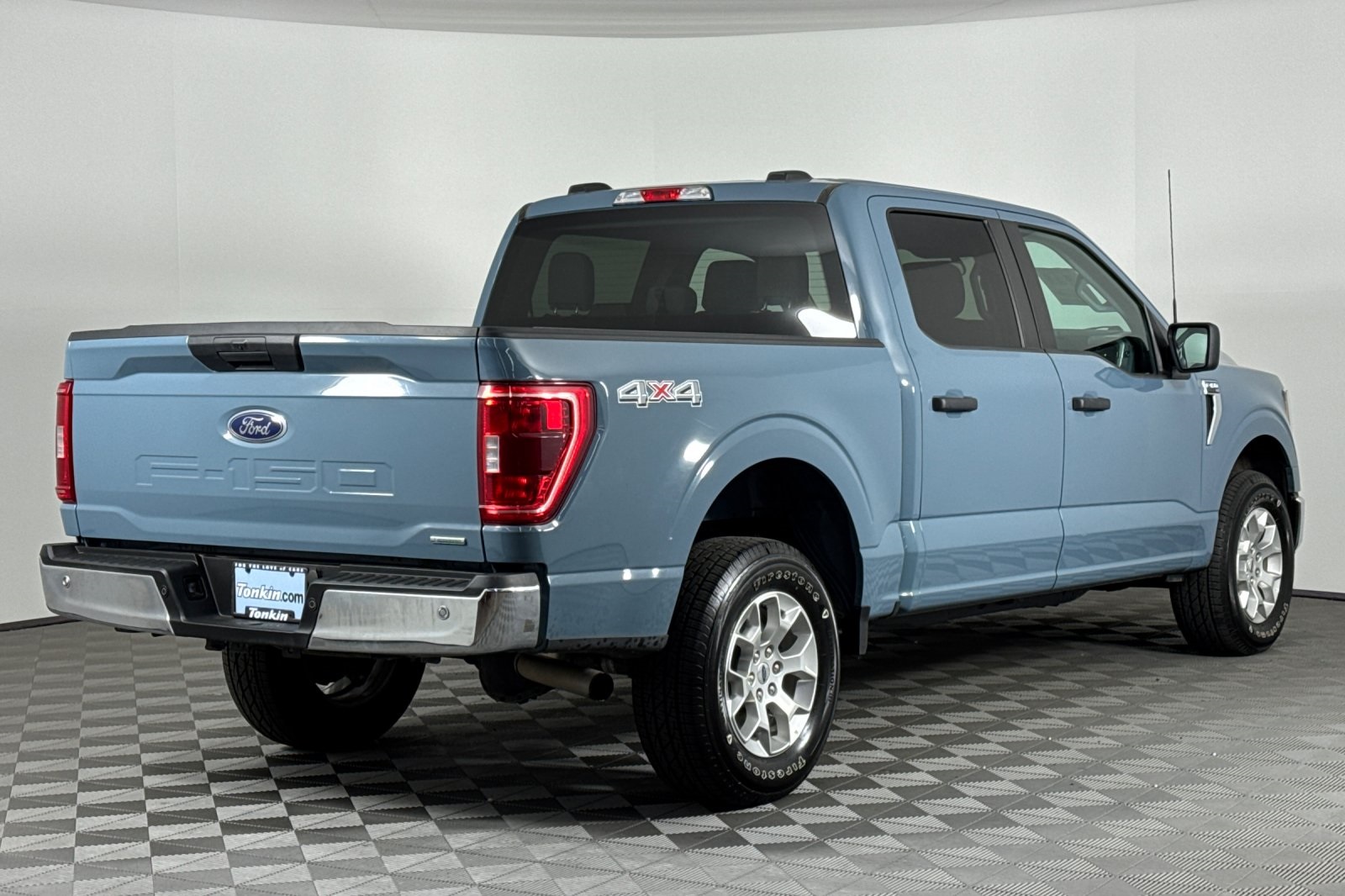 2023 Ford F-150 XLT photo 4