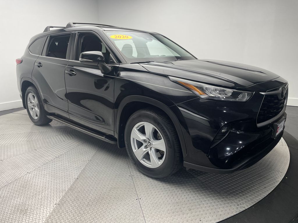 2020 Toyota Highlander L photo 2
