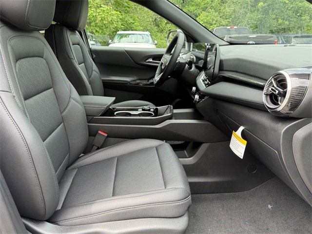 2026 Chevrolet Equinox LT photo 19