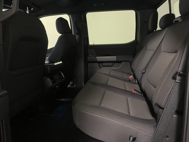 2025 Ford F-150 XLT photo 12