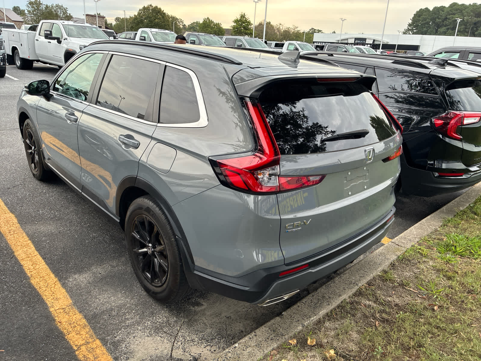 2023 Honda CR-V Hybrid Sport photo 6