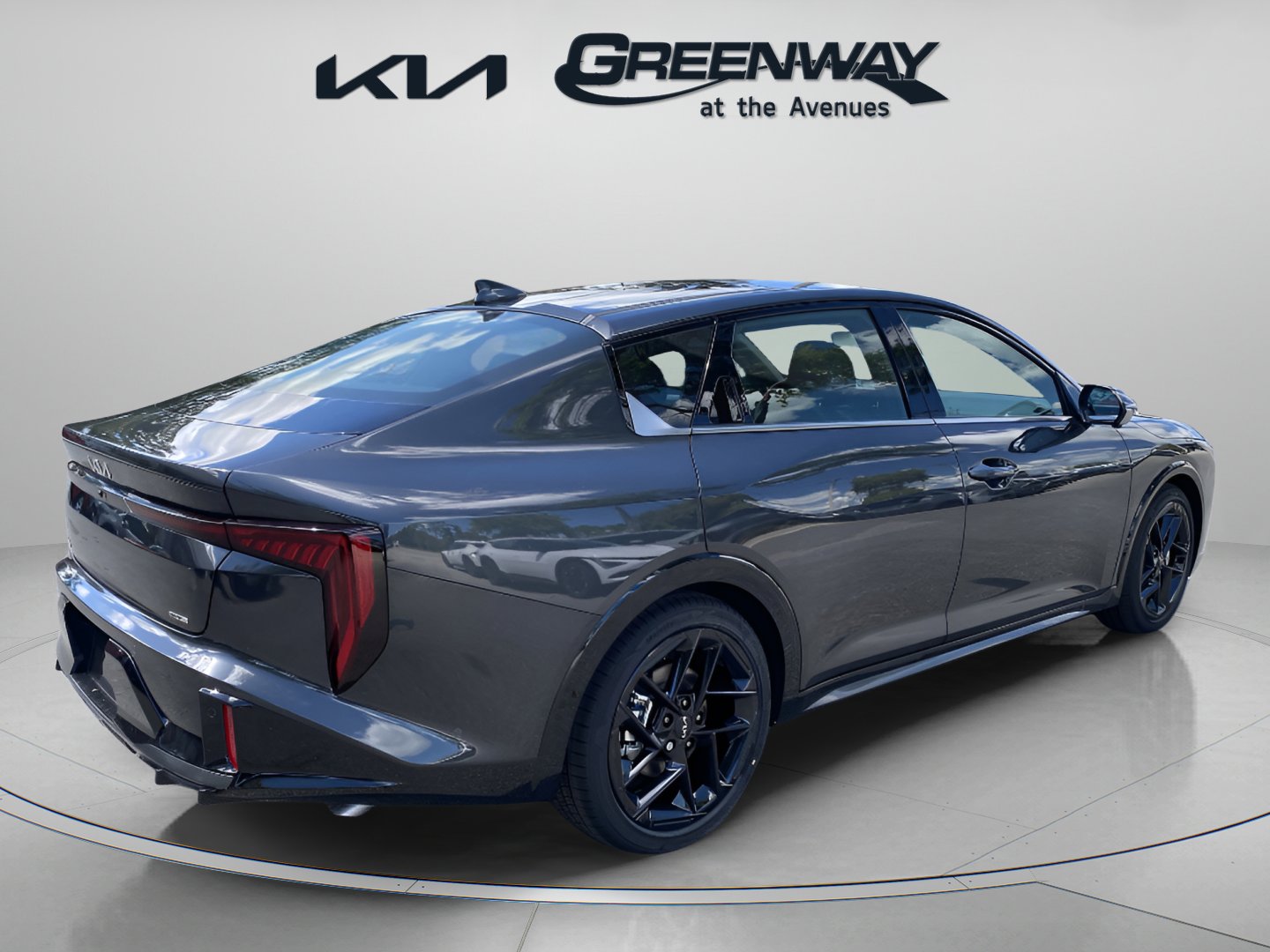 2025 Kia K4 GT-Line Turbo photo 4