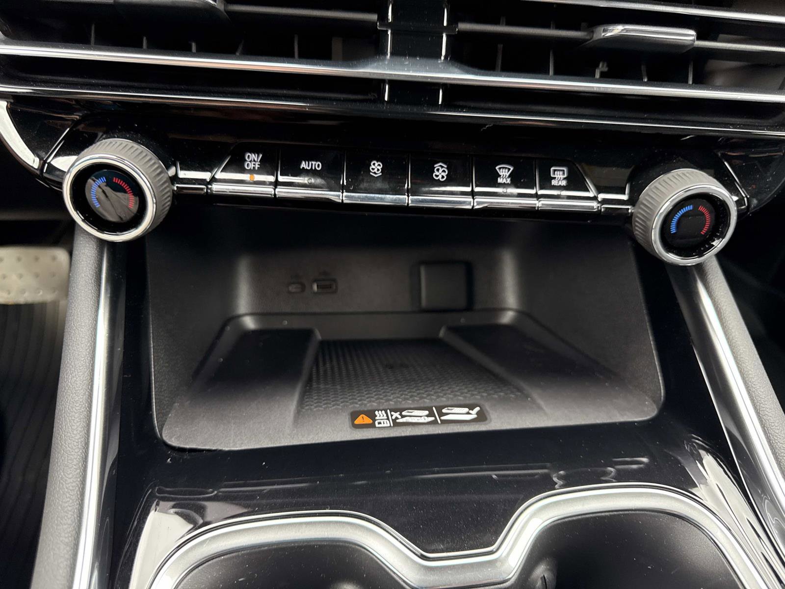2026 Chevrolet Traverse RS photo 24