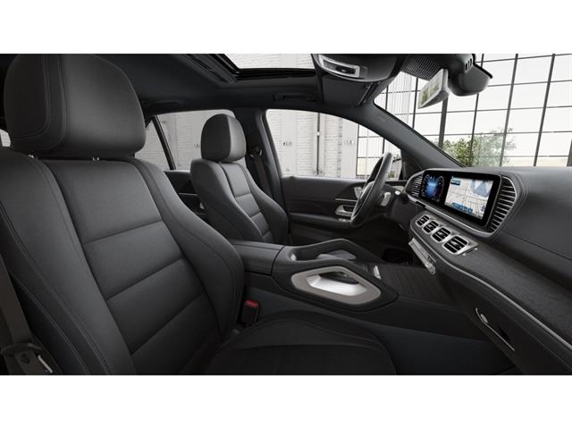 2025 Mercedes Benz GLE 350 4MATIC photo 3