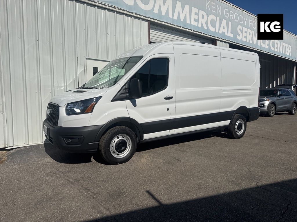 2026 Ford Transit Van Base's photo