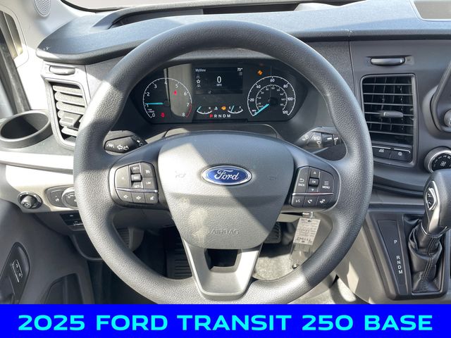 2025 Ford Transit photo 7