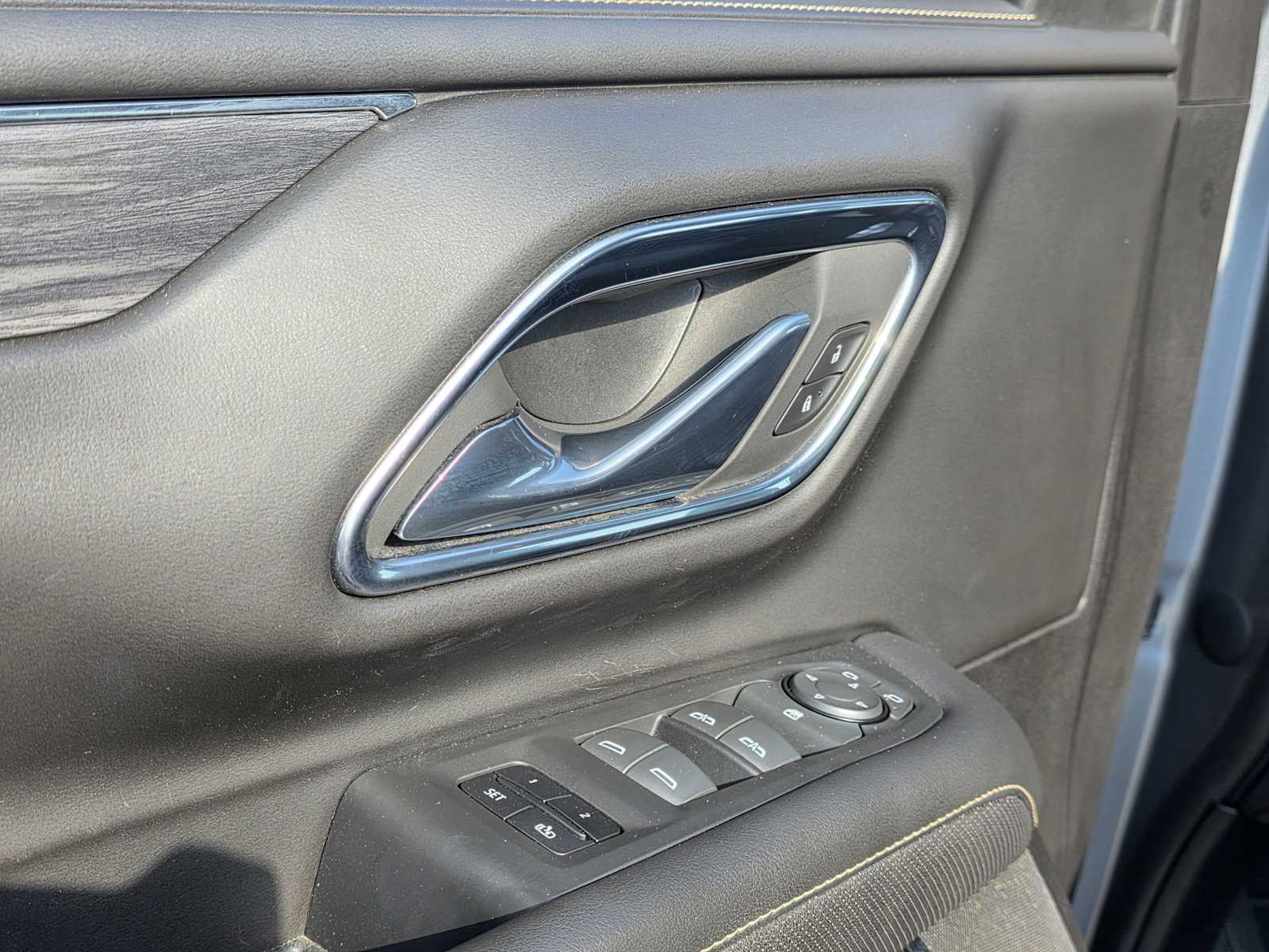 2023 Gmc Yukon SLT photo 17