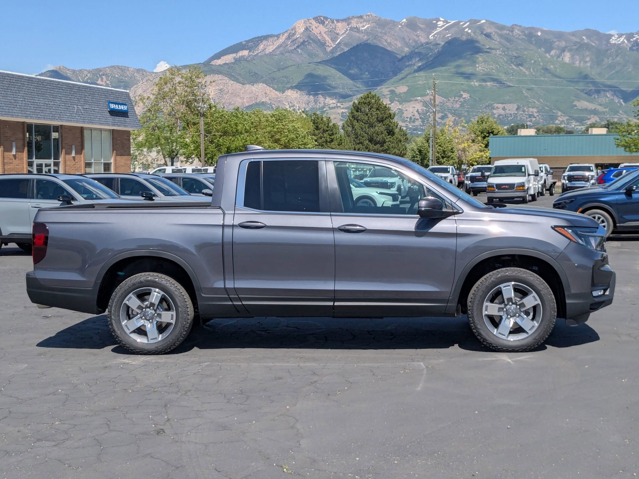 2026 Honda Ridgeline RTL photo 2