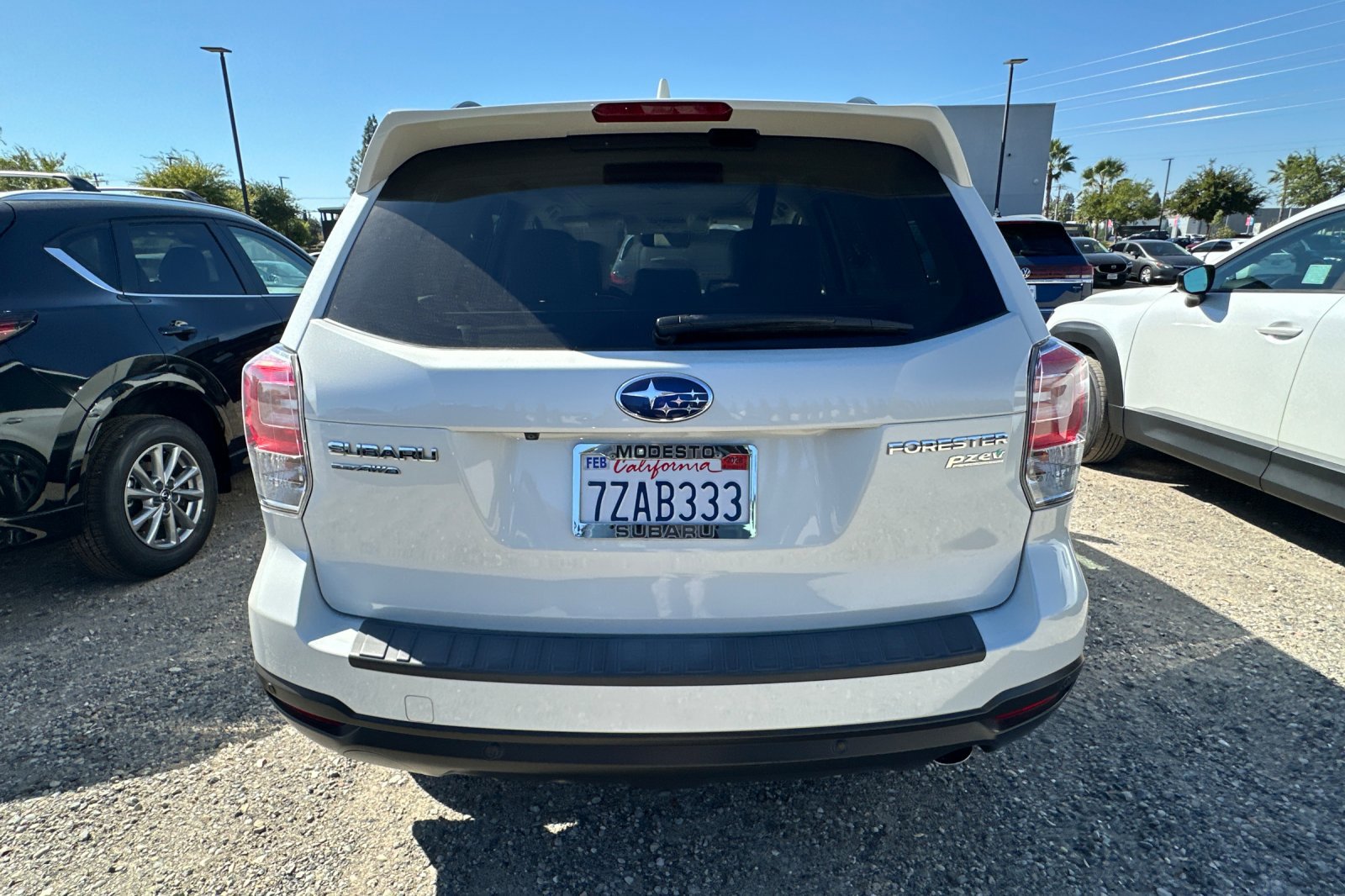 2017 Subaru Forester Limited photo 3