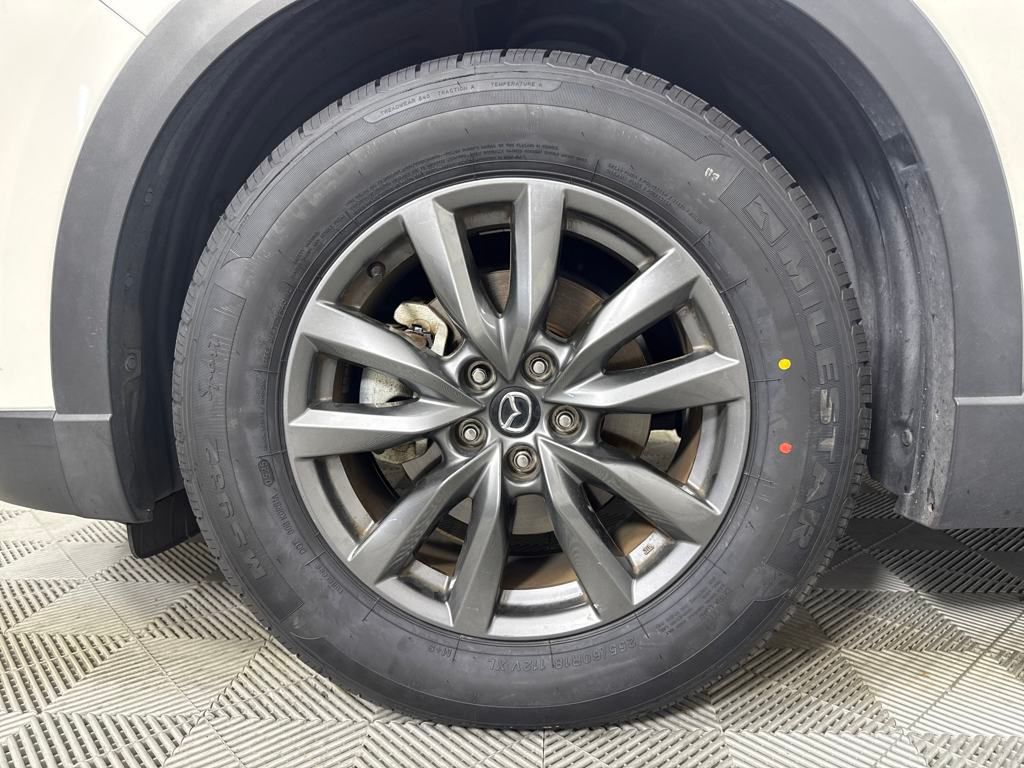2020 Mazda CX-9 Touring photo 17