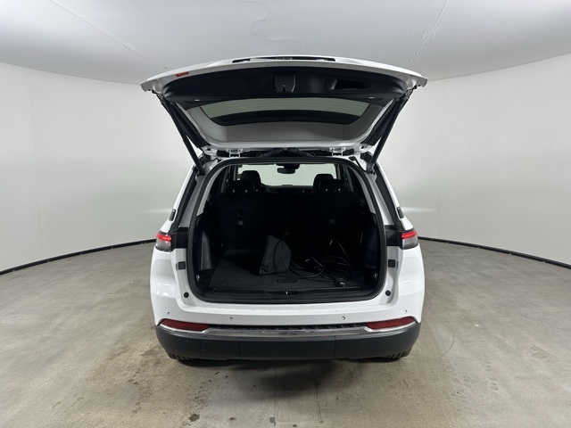2022 Jeep Grand Cherokee Limited 4xe photo 9