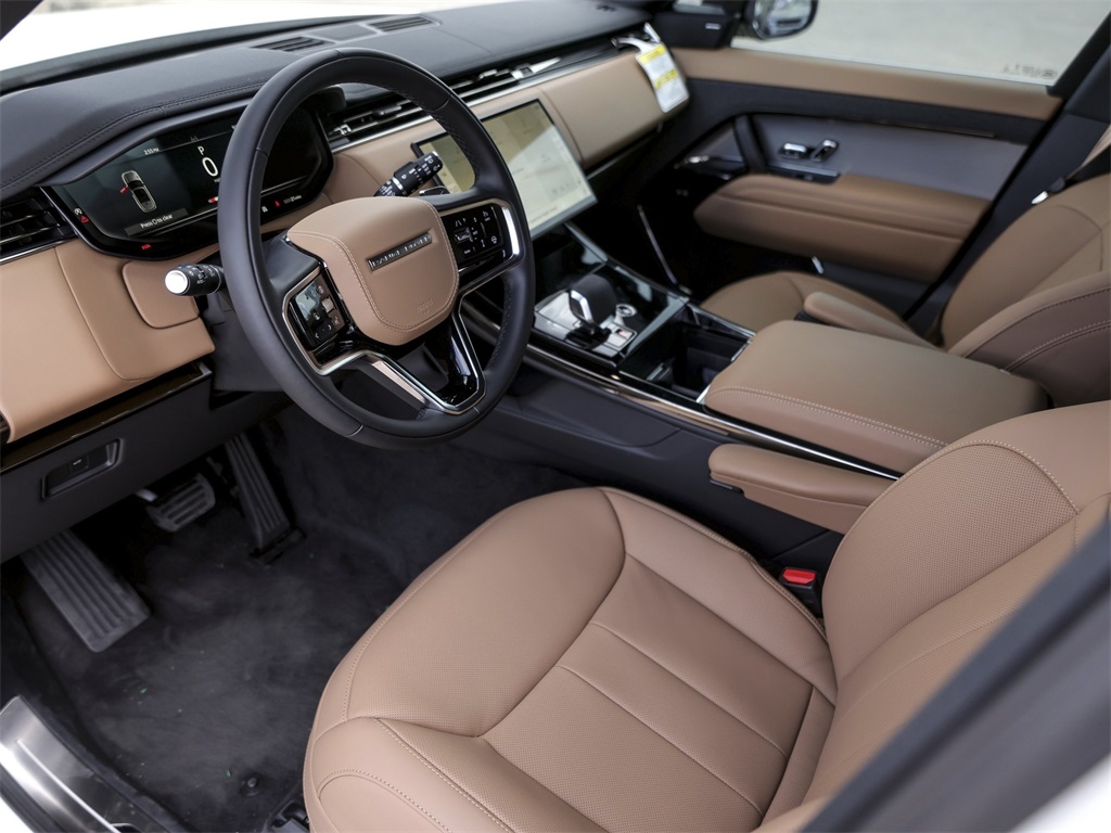 2025 Land Rover Range Rover Sport SE photo 13