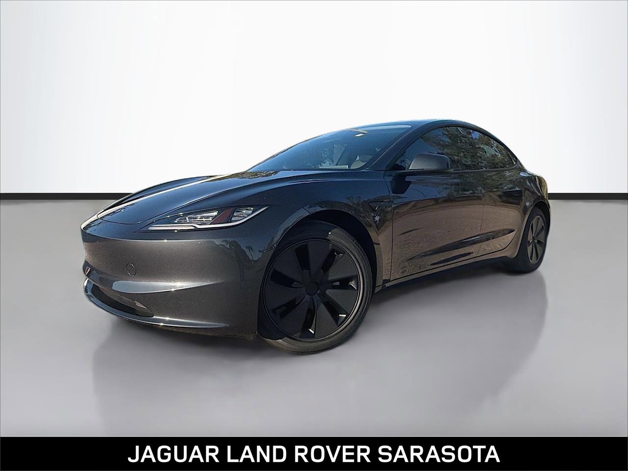 2025 Tesla Model 3 Performance's photo