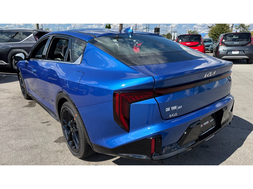 2025 Kia K4 GT-Line Turbo photo 24
