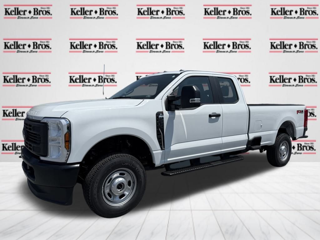 2025 Ford F-250 photo 3