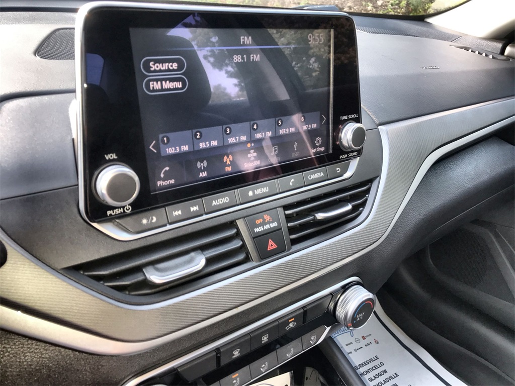 2024 Nissan Altima 2.5 SR photo 16