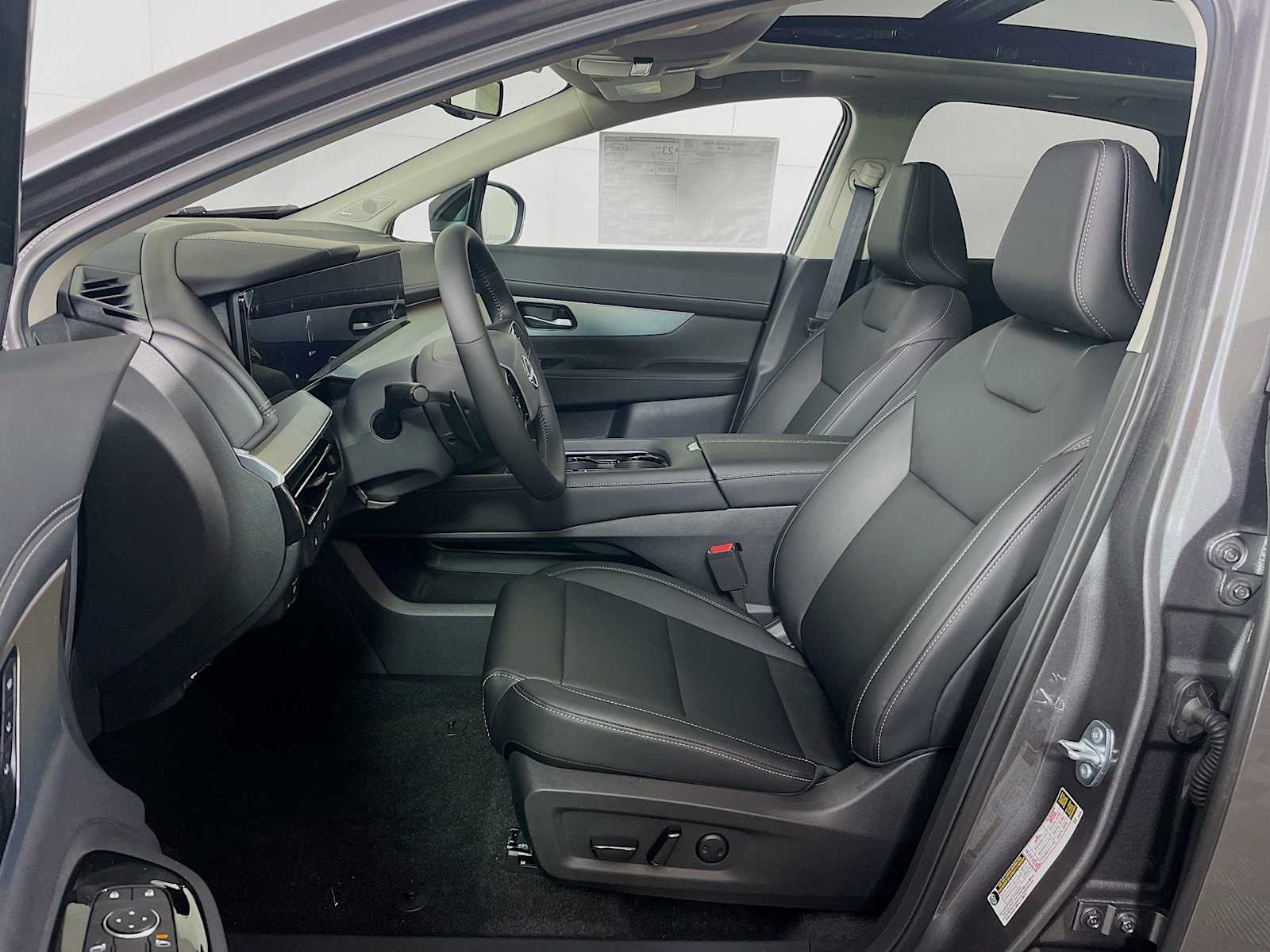 2025 Nissan Murano SL photo 3