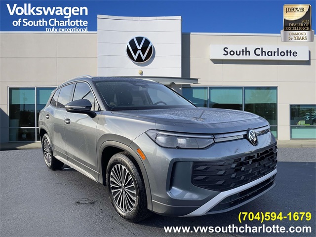 2026 Volkswagen Tiguan S's photo