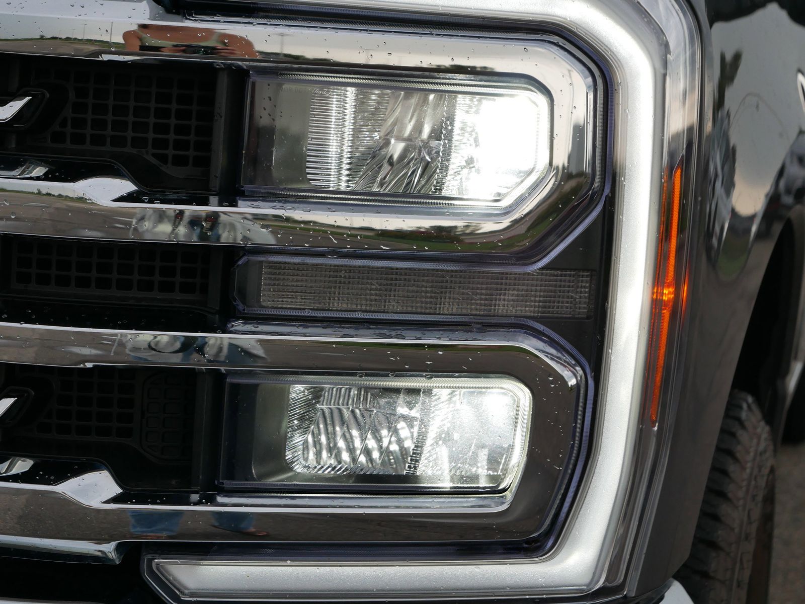 2024 Ford F-350 Lariat photo 9