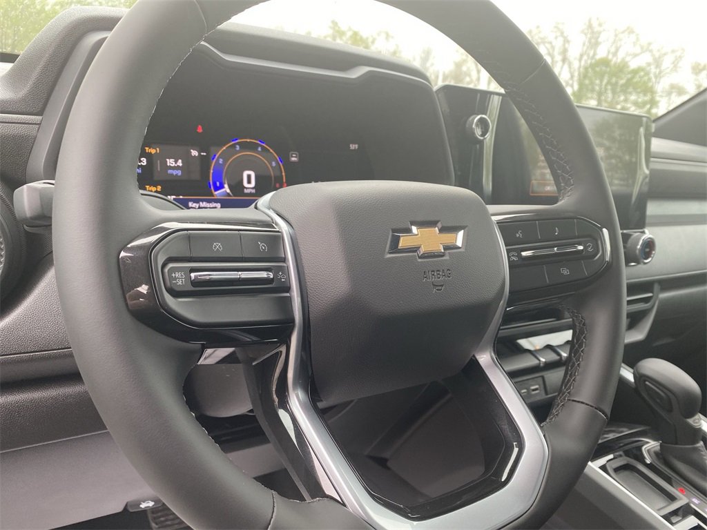 2025 Chevrolet Colorado Work Truck photo 16