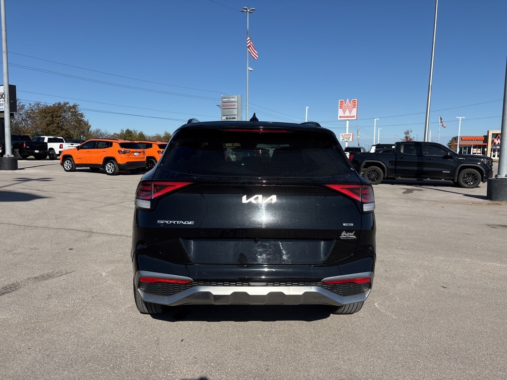 2023 Kia Sportage Hybrid photo 3
