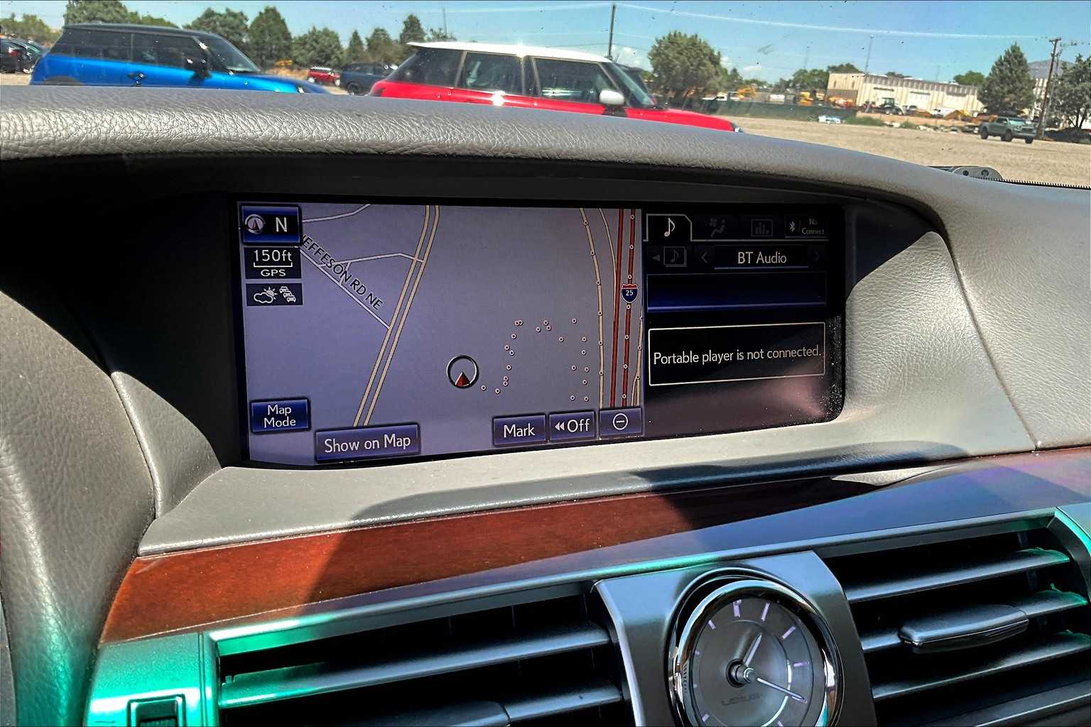 2013 Lexus LS 460 photo 29